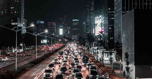 大数据包含设备数据的行业文章