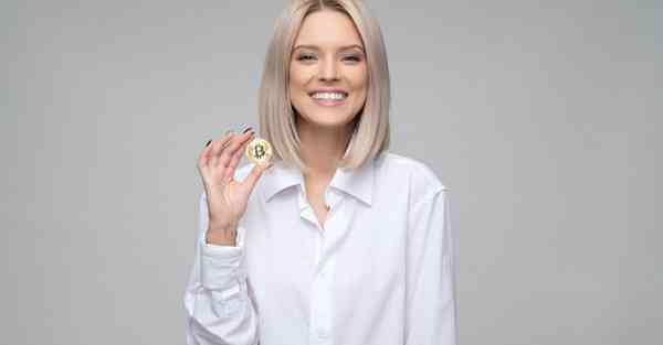 AI绘画特效隐藏表情包（AI绘画表情包动图怎么做）