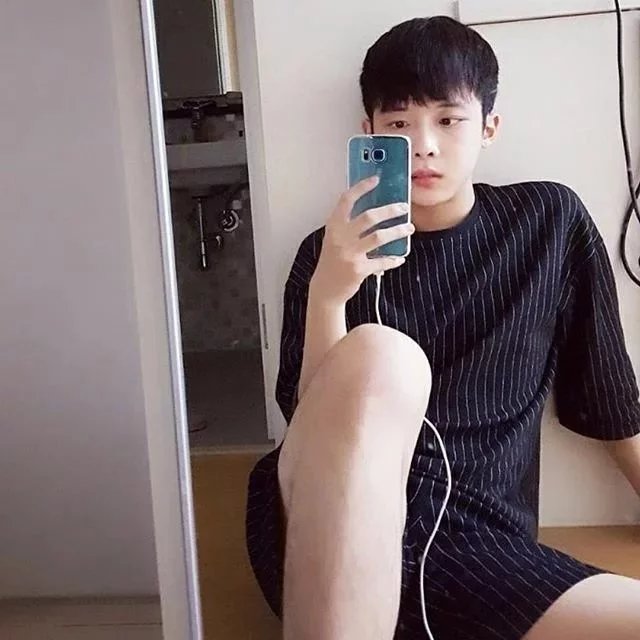 东启荣蓉