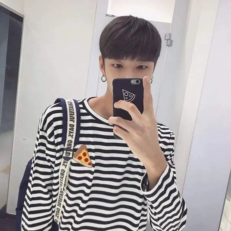 庄琰韦康
