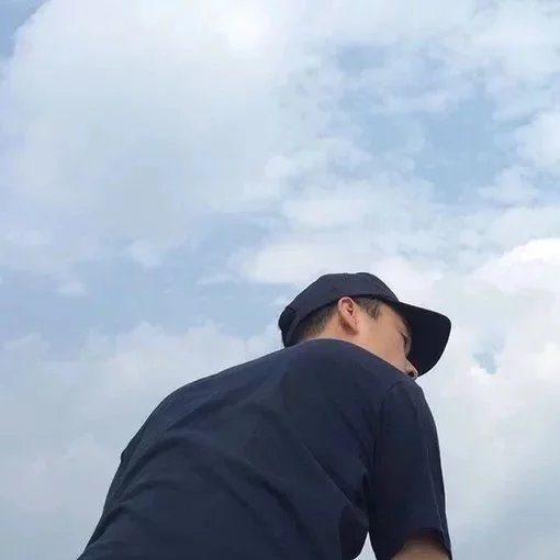 浦冠榕军