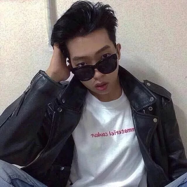 王睿伯阅