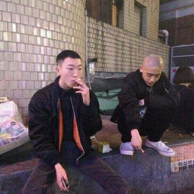 申娣媛霞