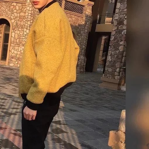 嵇泽秋弘